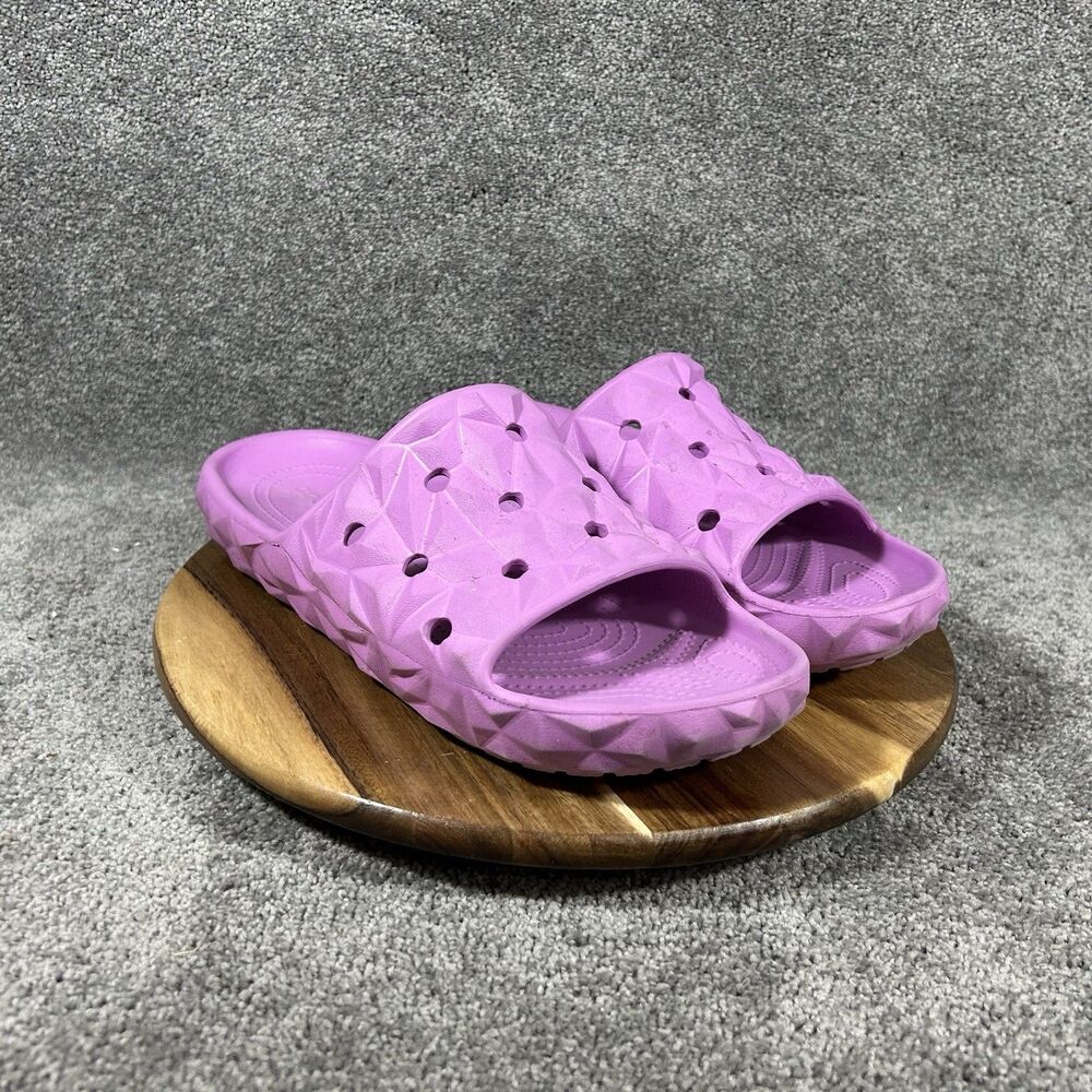 Crocs Classic Geometric Slide V2 Men's Size 11 Lavender Comfort Slides Used